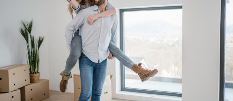 עמותת עם אחד מסבירה לנשואים הטריים: למה חשוב לשמור על התנהלות כלכלית נכונה כמשפחה?